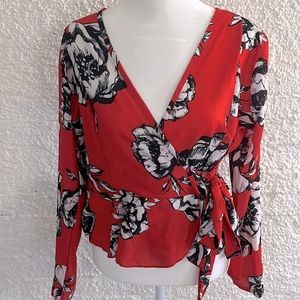 NWT Boohoo Floral Wrap Long Sleeve Top